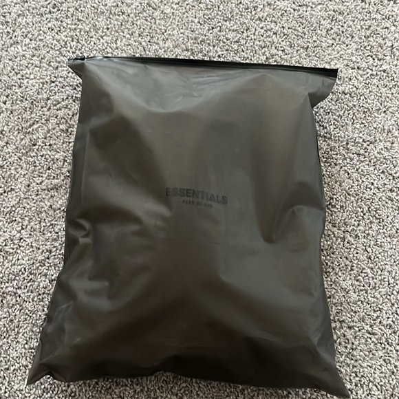 Essentials Fear Of God Wood Hoodie - Picture 6 of 6